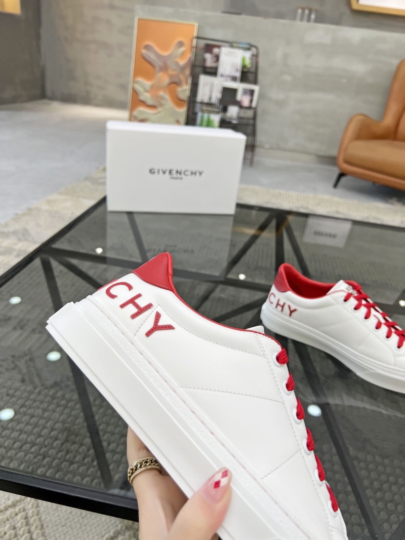 Givenchy Sneakers